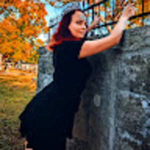 Meet your Posher, Stacy